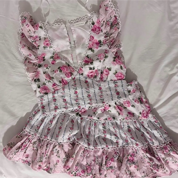 Floral Ruffle Set - Picture 1 of 5